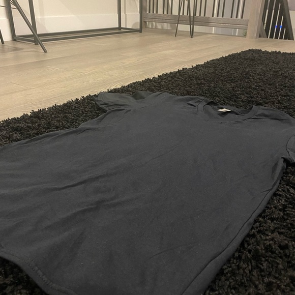 Gildan Men’s soft style v-neck - Picture 4 of 4